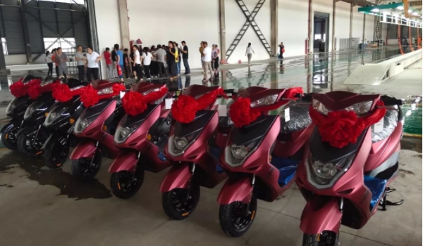 立马电动车怎么样 质量好、超强核磁动力机、独创防盗锁