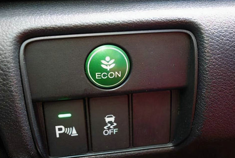 自动挡汽车eco正确使用方法