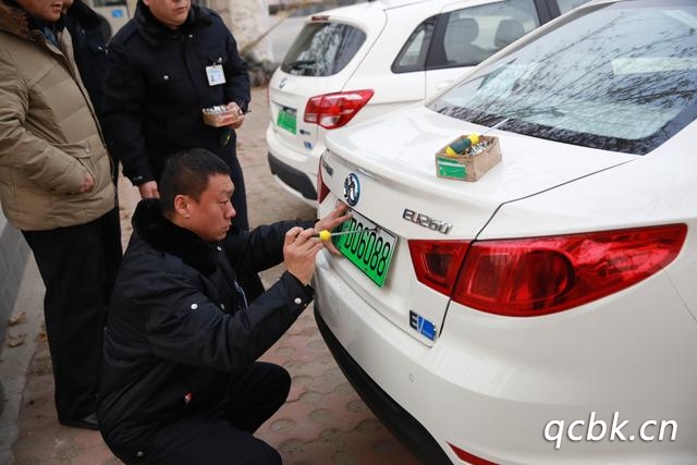 新车上牌要多少钱 新车上牌流程