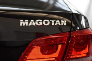 magotan是大众什么款车 大众迈腾(新车售价16万)