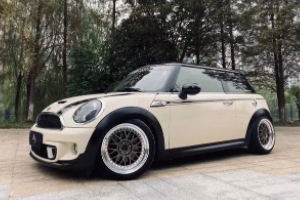 宝马迷你mini2023款价格 23款售价19.98万起（分期月供7907元）