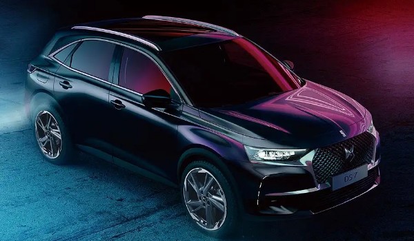 ds7这款车怎么样 动力强劲车身长达4.6米(百公里油耗7.9L)