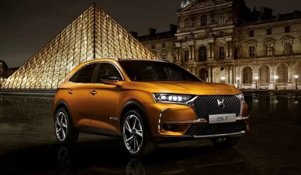 ds7这款车怎么样 动力强劲车身长达4.6米(百公里油耗7.9L)