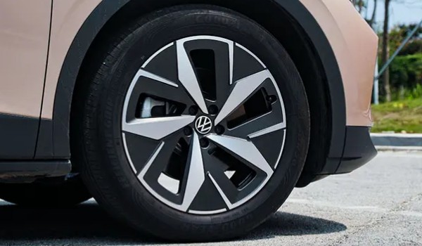 大众id4x的轮胎是什么牌子的 固特异轮胎(耐磨抓地性能强)