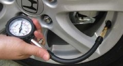轮胎气压一般的范围是多少正常，轿车的胎压标准是2.3-2.5范围