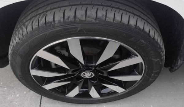 斯柯达柯珞克的轮胎是什么型号 轮胎型号215/50 r18(两种轮胎品牌)