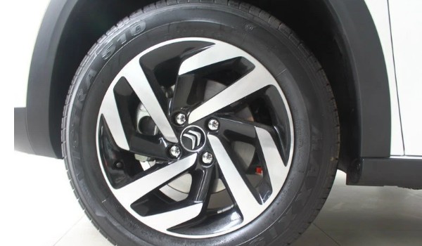 雪铁龙c3xr轮胎型号是多少 轮胎尺寸为205/60 r16