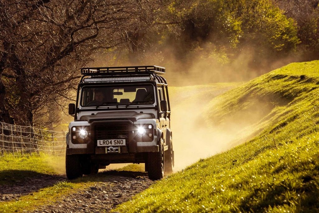 Land Rover Classic Defender Works V8 Trophy II（欧洲规格车）图2