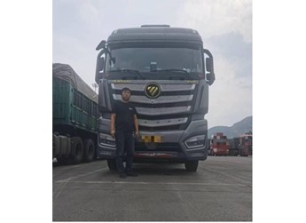 节气挑战英雄榜|百公里30.1KG，邓师傅：恣意驰骋，欧曼燃气车省气增效益 封面图