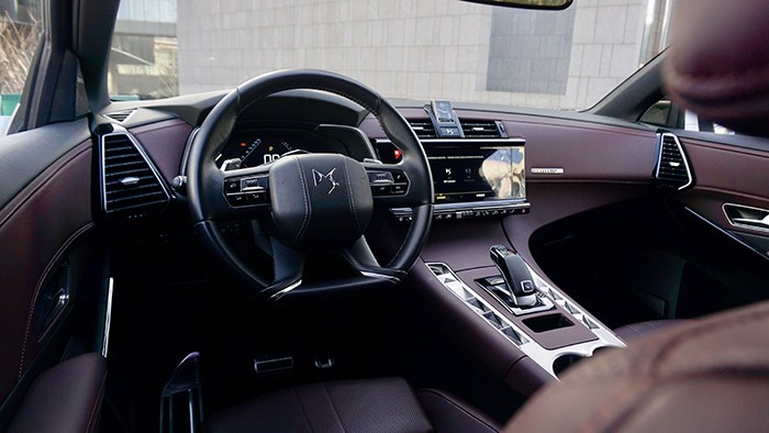 需要慢慢品味的法式豪华SUV:DS 7评测
