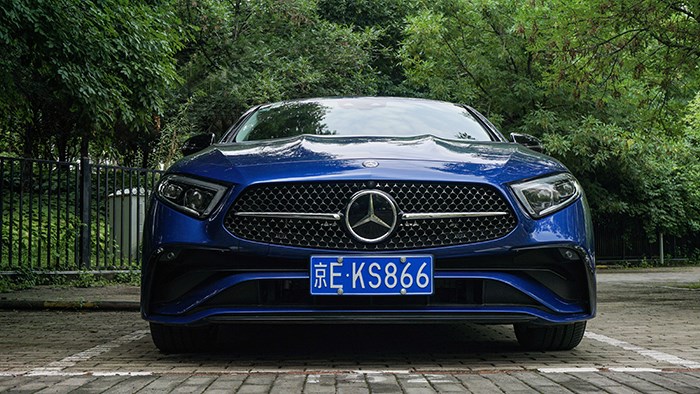 格调与豪华 万车网试驾2022款奔驰CLS 350 4MATIC