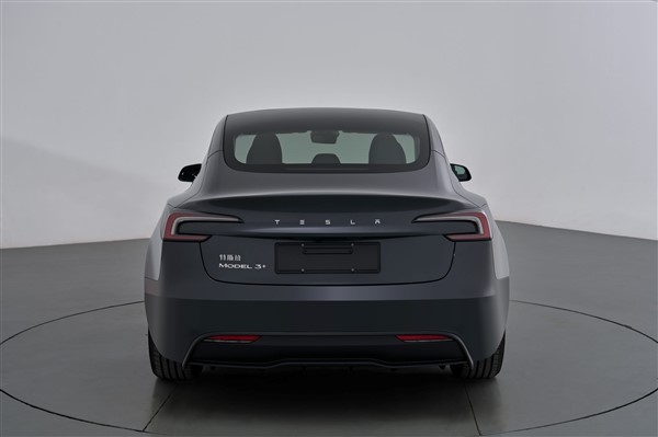 特斯拉Model 3 实车亮相：续航全系最长 有望9月上市