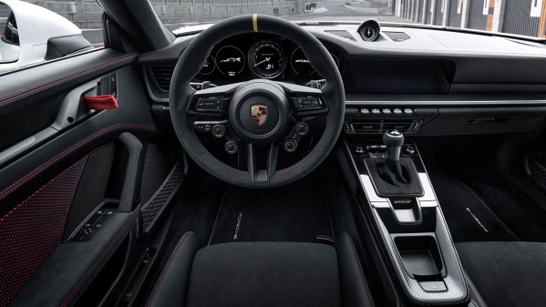约合人民币158万元起！新款保时捷911 GT3 RS正式发布
