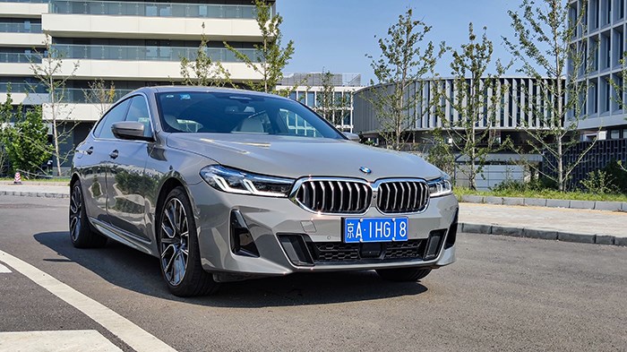 奢华的旅行 试驾进口宝马6系GT 630i