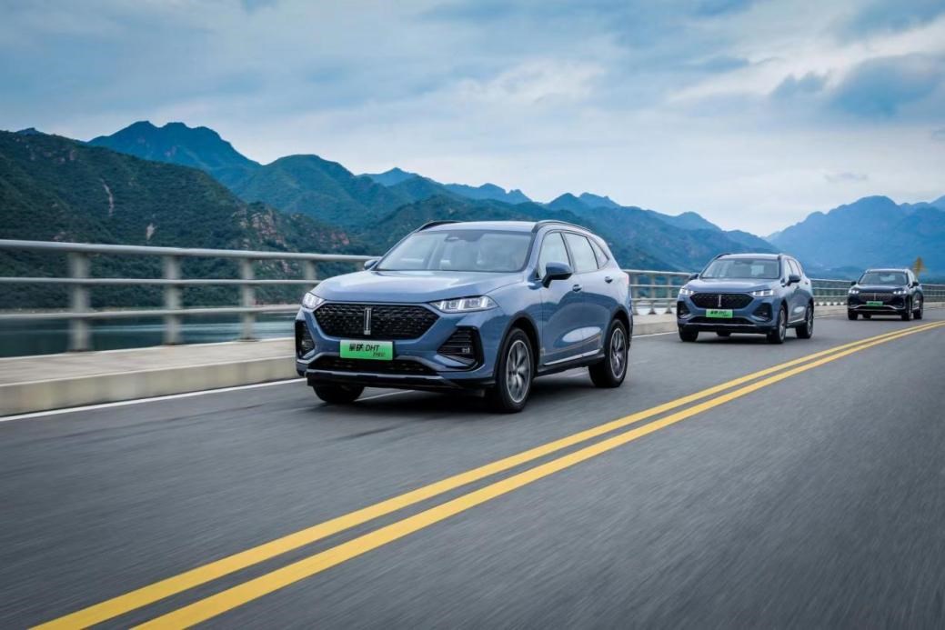 魏牌高端新能源市场布局再加码,拿铁DHT-PHEV 综合补贴后22.9万元起