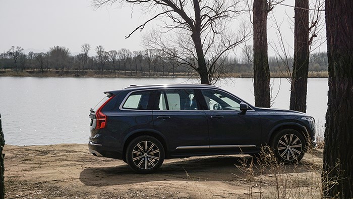 安全至上 试驾沃尔沃XC90