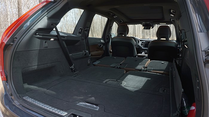 安全至上 试驾沃尔沃XC90