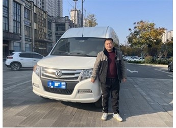 东风御风，让陈师傅既有诗与远方，也有脚下的故乡 封面图