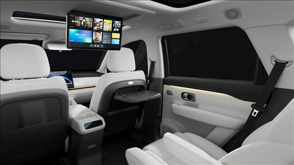 15.58万起 零跑C16上市即开卷：一车买SUV MPV