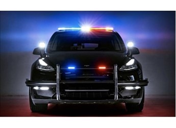 特斯拉瞄准特种车市场！计划收购改装公司制造警车 封面图