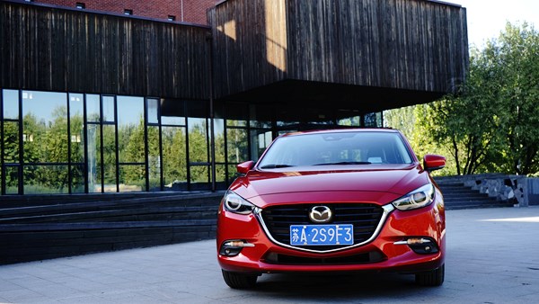 年轻够范儿 试驾新Mazda3 Axela昂克赛拉