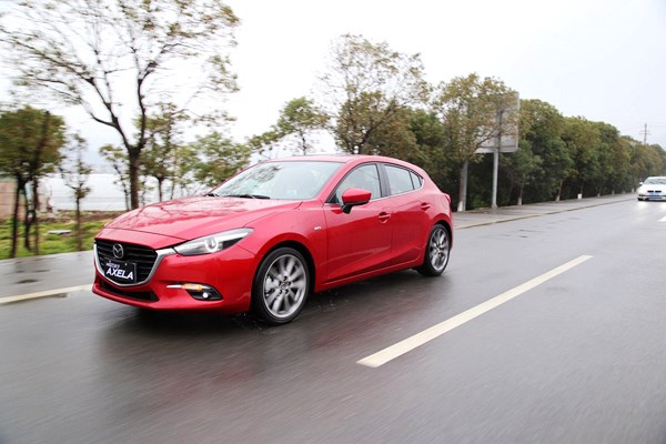 年轻够范儿 试驾新Mazda3 Axela昂克赛拉