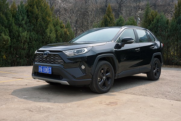 家的伙伴 试驾全新一代丰田RAV4荣放