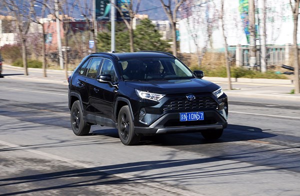 家的伙伴 试驾全新一代丰田RAV4荣放