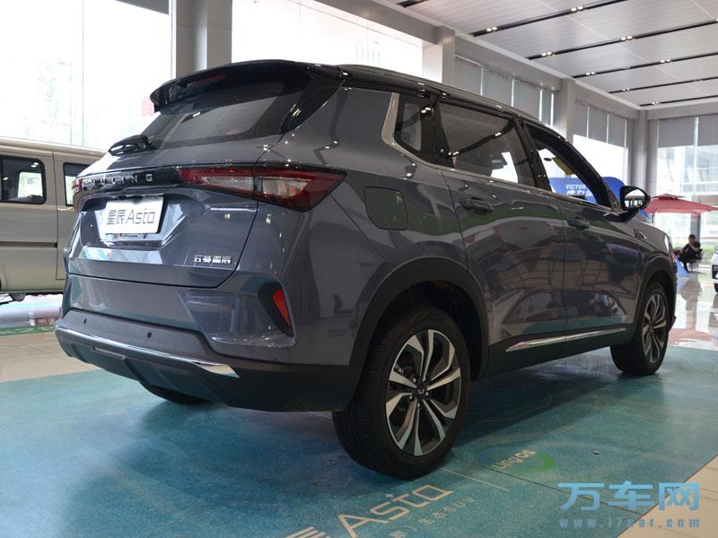 2021款 上汽通用五菱星辰 五菱星辰高清图片