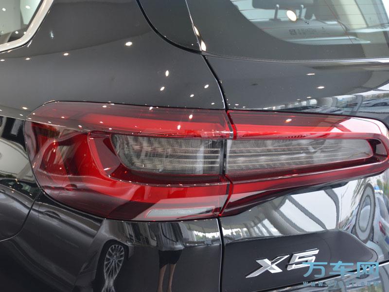 2022款 华晨宝马X5 宝马X5高清图片