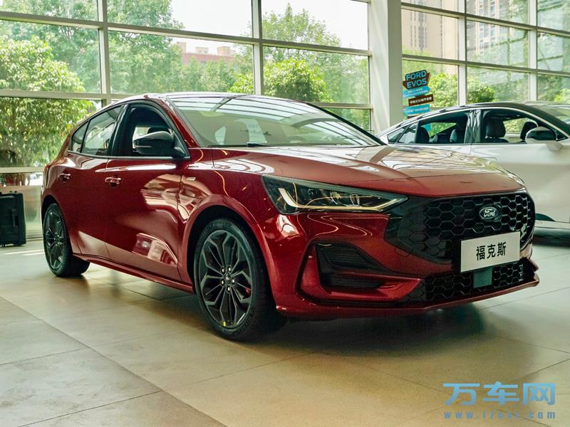 2022款 长安福特福克斯 福特福克斯高清图片