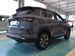 2021款 上汽通用五菱星辰高清图片缩略图