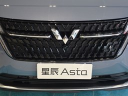 2021款 上汽通用五菱星辰高清图片缩略图