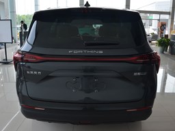 2022款 东风风行游艇高清图片缩略图