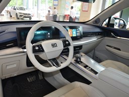 2022款 上汽荣威鲸高清图片缩略图