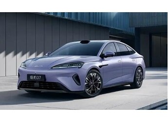 爆款预定！比亚迪海豹07 EV官图发布：全新紫色外观焕新登场 封面图