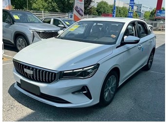 吉利新款帝豪实车图公布 搭载1.5L发动机 封面图