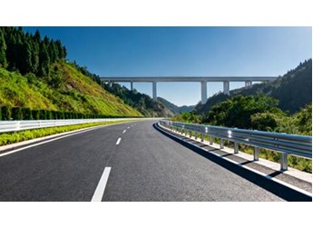 通行费0元 国内多条高速收费期满后停止收费 封面图