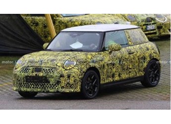 全新宝马MINI燃油版谍照曝光 延续经典造型 搭载48V轻混