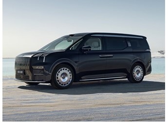 极氪009光辉将5月24日开启交付 售价78.90万 封面图