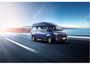 轻客不好家用?那是你没选对车,2023款福特全顺有乘用车般的高级感 封面图