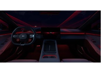 必战小米SU7 全新一代小鹏P7内饰全曝光:中控屏能“点头” 封面图