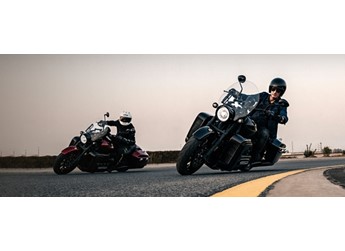 18.98万起、配水平对置8缸机！长城灵魂巡航摩托车S2000C上市 封面图