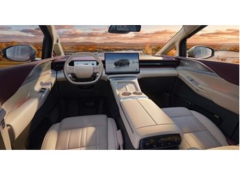 配60升大油箱 小鹏X9增程版内饰公开:全车用4.2米进口真木 封面图