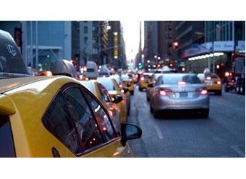 你被套路过吗 停车场扫码缴费被强制关注公众号:市场监管新规出手叫停