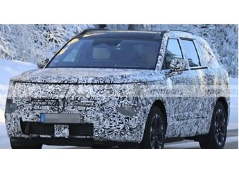 有望2026下半年亮相！新款现代途胜谍照曝光：方盒造型+折角日行灯