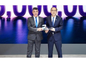 以技术底色深耕全球市场！欧曼银河 9 亮相汉诺威 展示中国重卡新高度