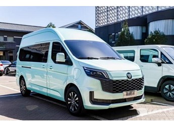 图雅诺X5:货运界的“能省会赚”实力派 封面图