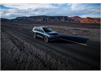 哪吒和问界新M7逆天改命,“我命由我不由天”精神成为国产爆款IP 封面图