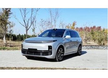 理想L9和问界M9怎么选？50万级家用SUV真实对比，看完不纠结 封面图